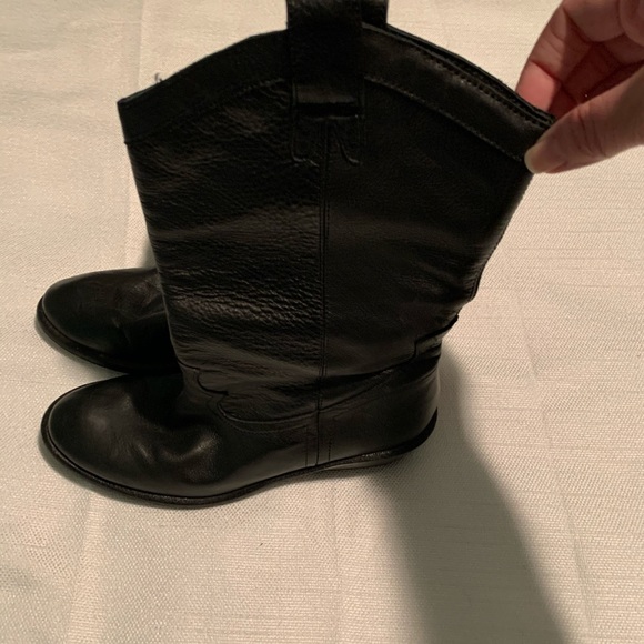 Jessica Simpson Black Boots.  Size 6. - Picture 2 of 4